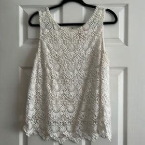 Lilly Pulitzer for Target XL white eyelet top with lining